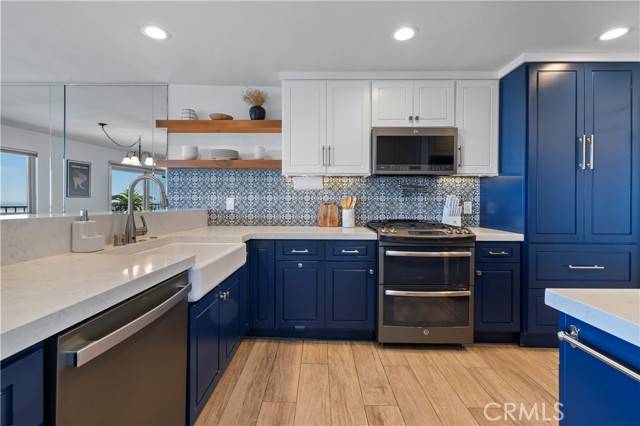 Signal Hill, CA 90755,2700 E Panorama Drive #208