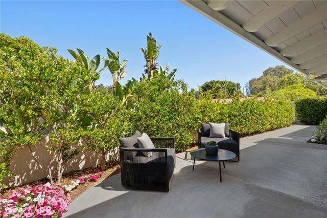 Newport Beach, CA 92660,403 Vista Parada