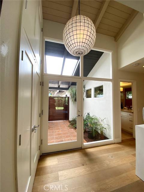 Newport Beach, CA 92660,1951 Vista Caudal