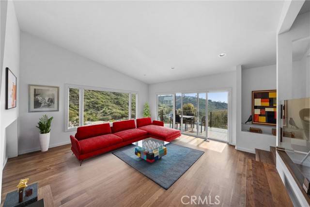 Laguna Beach, CA 92651,1372 Morningside Drive
