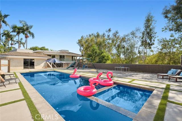 Santa Ana, CA 92705,10255 Overhill Drive