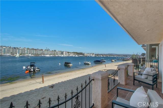 Newport Beach, CA 92663,426 Via Lido Nord