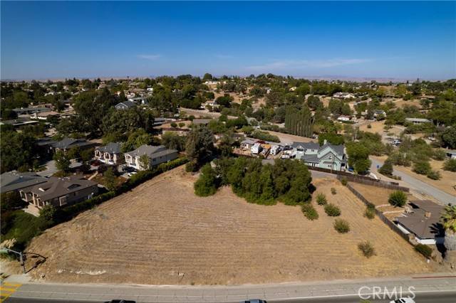 Paso Robles, CA 93446,845 Creston