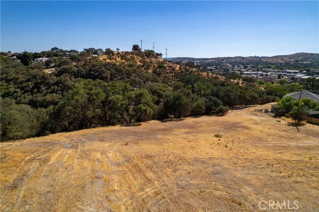 Paso Robles, CA 93446,420 Creston