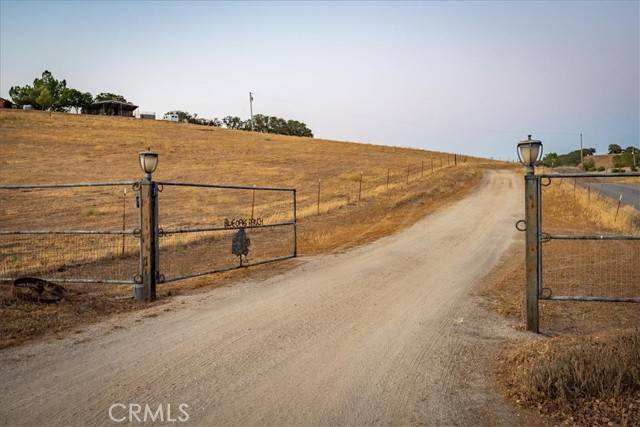 Paso Robles, CA 93446,5114 Linne Road