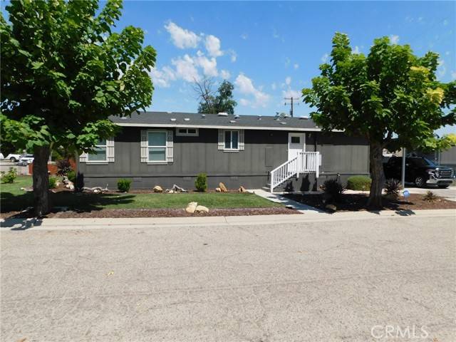 Atascadero, CA 93422,9176 Maple Street