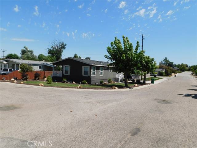 Atascadero, CA 93422,9176 Maple Street
