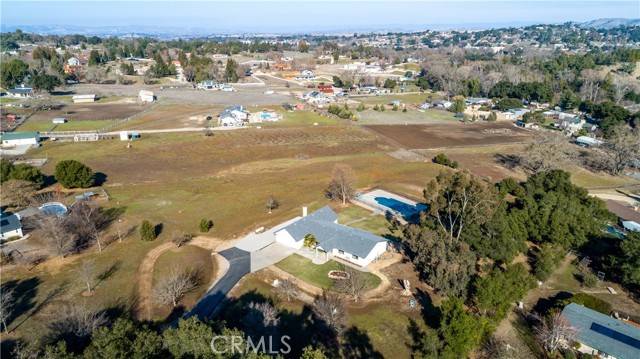 Atascadero, CA 93422,3225 Ardilla Road