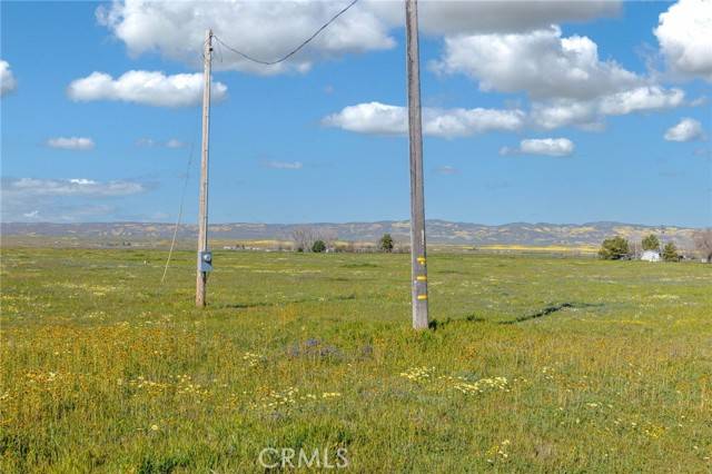 Santa Margarita, CA 93453,13531 Soda Lake