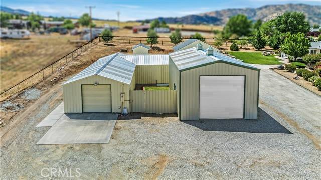 Tehachapi, CA 93561,20433 Quaker Road