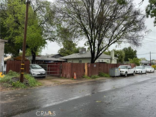 Paso Robles, CA 93446,205 Oak Street