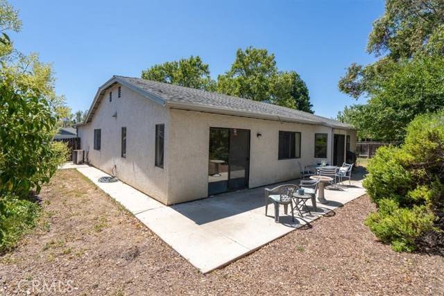 Paso Robles, CA 93446,270 Quarterhorse Lane