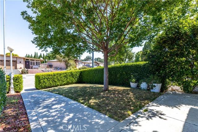 Paso Robles, CA 93446,704 Deerfield Lane