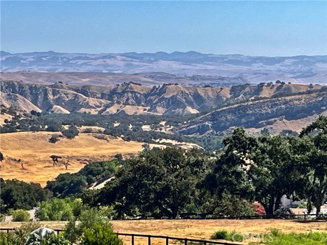 Paso Robles, CA 93446,9970 Spotted Bass Lane