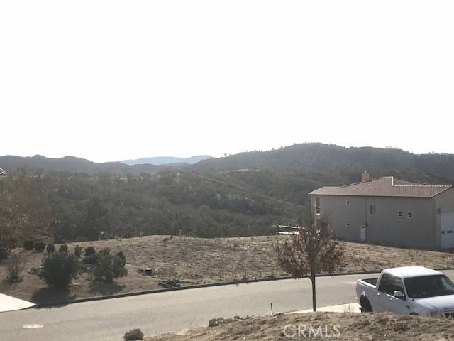 Paso Robles, CA 93446,2170 Holly