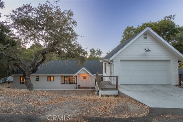 Atascadero, CA 93422,5945 Violeta Avenue