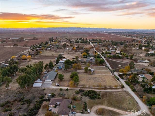 Paso Robles, CA 93446,6935 Chardonnay Road