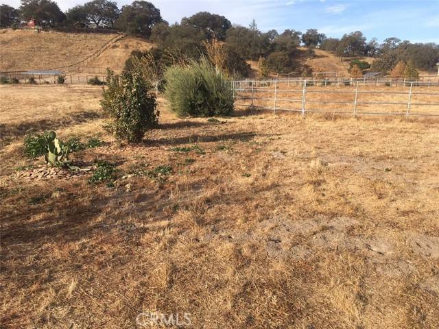 Paso Robles, CA 93446,5655 Loma Real