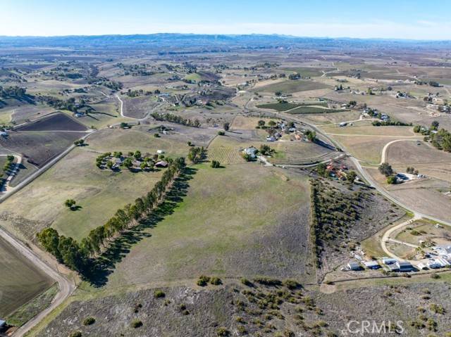 San Miguel, CA 93451,6225 Hawk Ridge