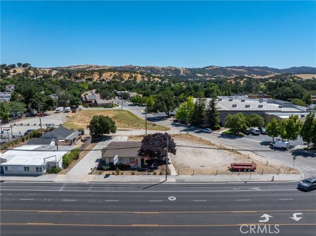 Atascadero, CA 93422,8575 El Camino Real