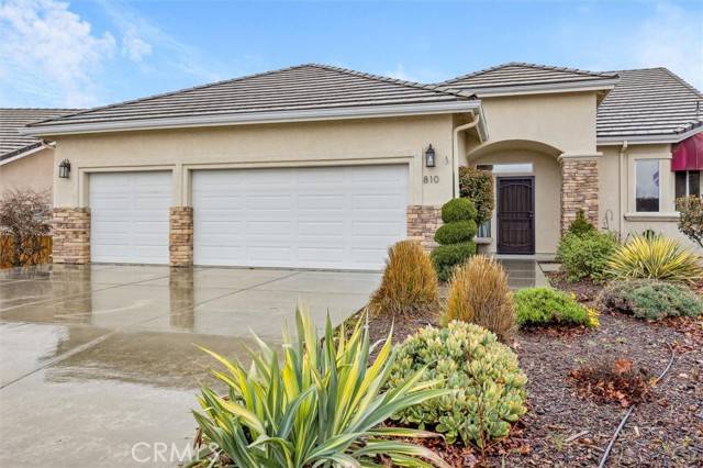 Paso Robles, CA 93446,810 Saint Andrews Circle