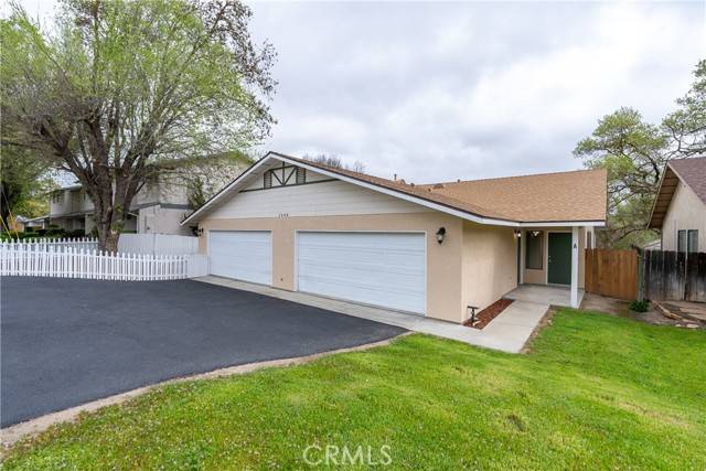Paso Robles, CA 93446,1940 Pine Street #A & B