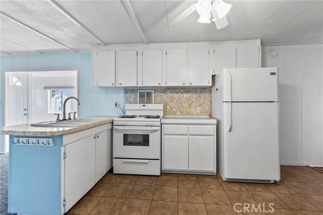 Grover Beach, CA 93433,1370 W Grand Ave #128