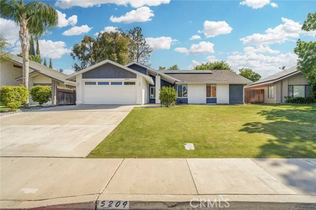 Bakersfield, CA 93306,5209 Pla Vada Drive