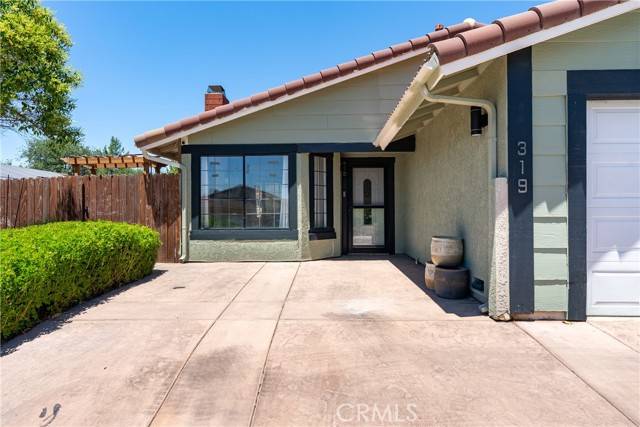 Paso Robles, CA 93446,319 Primrose Lane