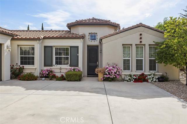 Paso Robles, CA 93446,934 Salida del Sol