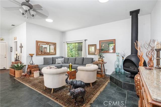 Paso Robles, CA 93446,402 9th Street