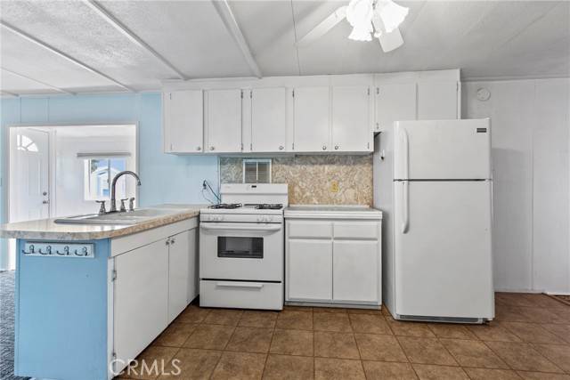 Grover Beach, CA 93433,1370 W Grand Ave #128