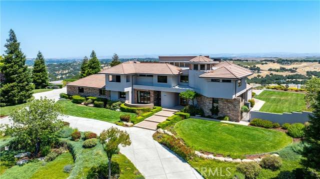 Templeton, CA 93465,2340 Battering Rock Road