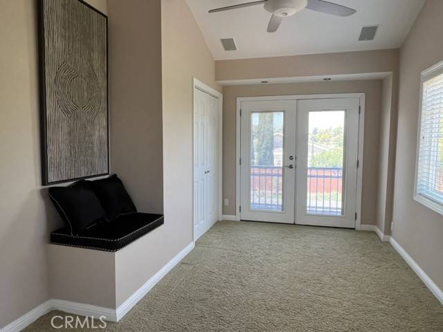 Paso Robles, CA 93446,833 Rolling Hills Road