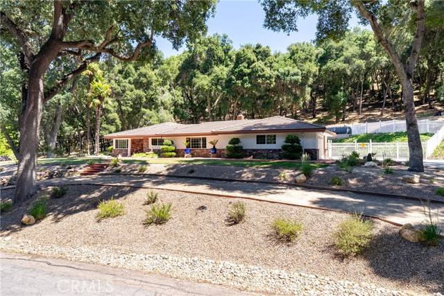 Atascadero, CA 93422,7735 Del Rio Road