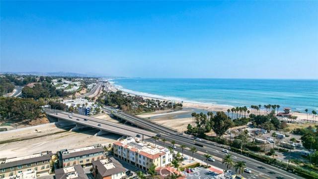 Dana Point, CA 92629,1529 Doheny Way