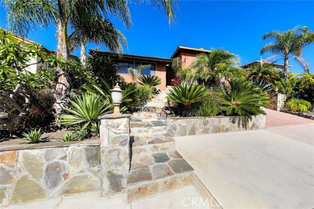 Dana Point, CA 92624,34316 Camino El Molino