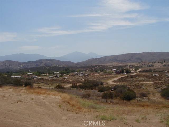 Perris, CA 92570,24275 Bienvenidos Road