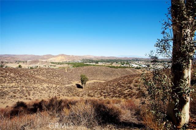 Lake Elsinore, CA 92530,0 Sunnyslope