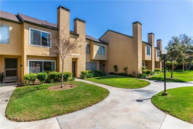 Fountain Valley, CA 92708,15939 RHODOLITE Court