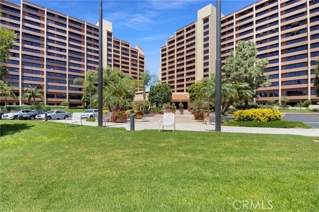 Laguna Woods, CA 92637,24055 Paseo Del Lago #855