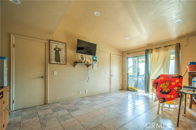 Lake Forest, CA 92630,23228 Orange Avenue #14