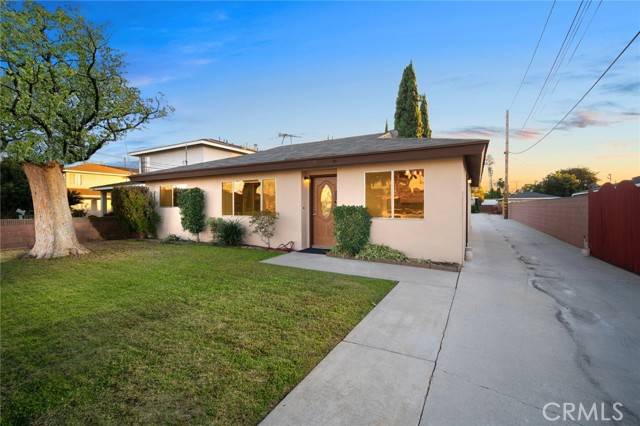 Downey, CA 90241,7136 Pellet Street