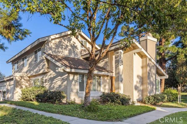 Irvine, CA 92604,9 Sweet Clover #14