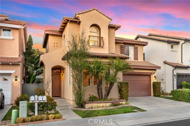 Aliso Viejo, CA 92656,27 Via Carisma