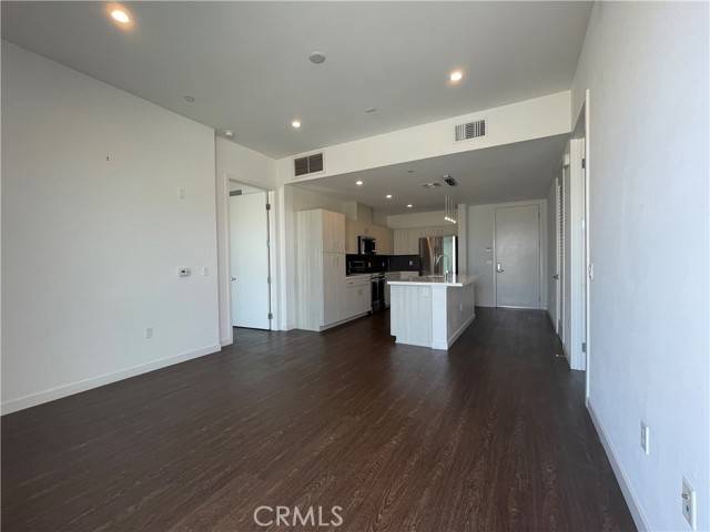 Marina Del Rey, CA 90292,4140 Glencoe Avenue #606