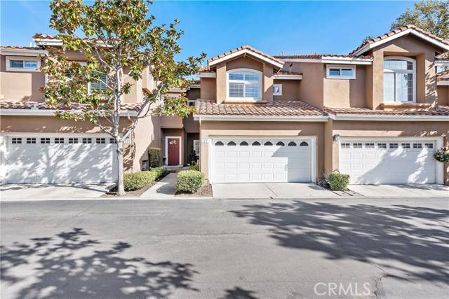 Aliso Viejo, CA 92656,117 Matisse Circle #52