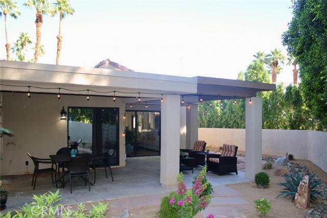 Palm Desert, CA 92260,72525 Desert Flower Drive #38