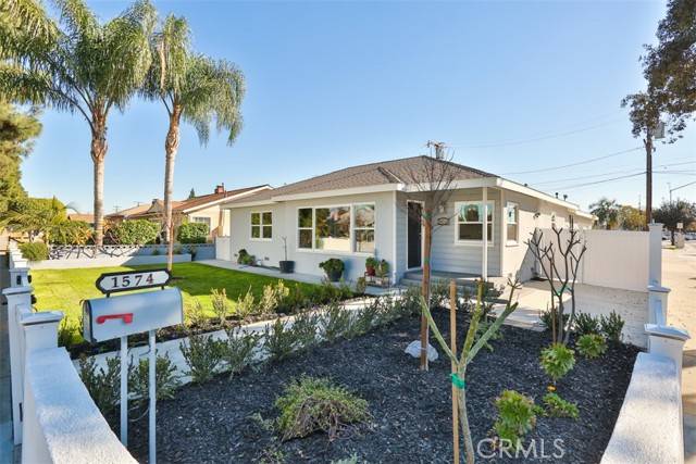 Fullerton, CA 92833,1574 W Amerige Avenue