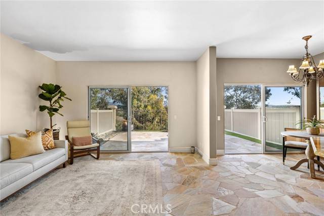 Aliso Viejo, CA 92656,32 Pamplona